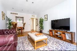 Furnished flat in Salamanca Neighbourhood.