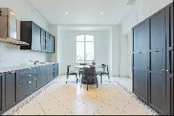 Neuilly-sur-Seine - A furnished family apartment