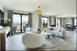 Paris 8th District – An exceptional penthouse apartment