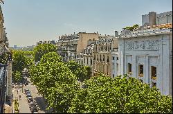 Paris 8th District – An exceptional 2-bed apartment