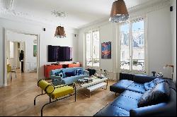 Paris 7th District - A renovated pied a terre