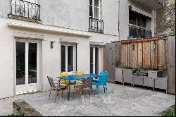 Saint-Germain-en-Laye – A 3-bed apartment with a garden