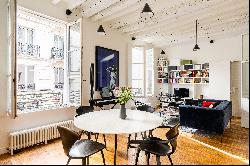 Paris 6th District – A renovated pied a terre