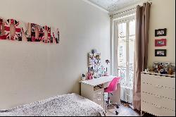 Paris 6th District - A 4-bed family apartment