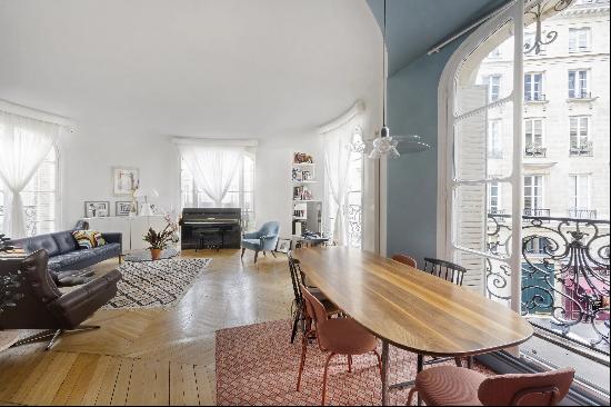 Paris 2nd District - A superb 3-bed apartment