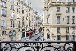 Paris 2nd District – A superb 3-bed apartment