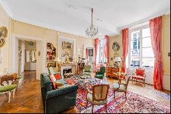 Versailles – A superb apartment in the immediate vicinity of the historic chateau
