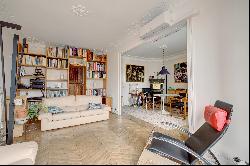 Paris 6th District – A bright 3-bed apartment