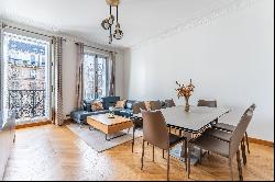 Paris 6th District – A renovated 3-bed apartment
