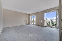 Versailles Clagny – A 4/5 room duplex apartment with a superb terrace