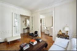 Paris 15th District – A peaceful pied a terre