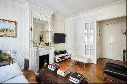 Paris 15th District – A peaceful pied a terre