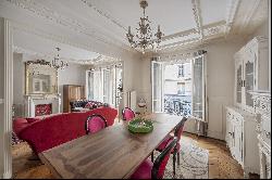 Paris 12th District – A bright and peaceful 3-bed apartment