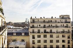 Paris 8th District – A perfect pied a terre in a prestigious location