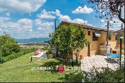 Tuscany - MODERN VILLA WITH PANORAMIC VIEWS FOR SALE IN AREZZO