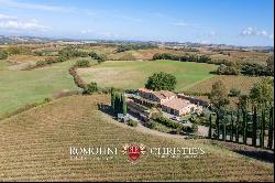 RENOWNED WINE ESTATE FOR SALE IN MONTALCINO, TUSCANY