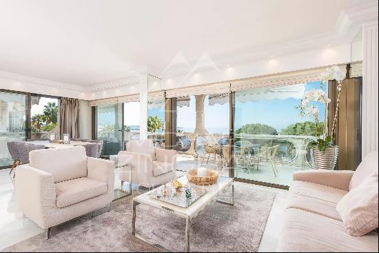 Cannes - Croisette - 3 bedrooms apartment