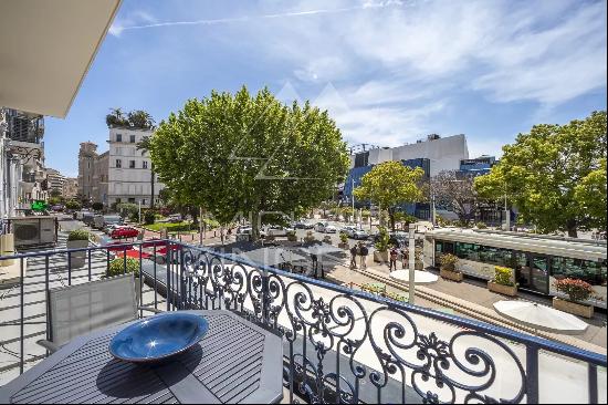 Cannes - Croisette - 3 bedrooms apartment