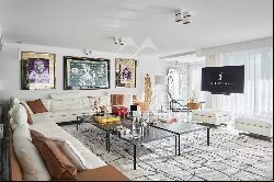 Cannes Croisette -6 bedrooms apartment