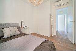 Refurbished frontline beach apartment in La Caleta, Malaga East