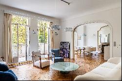 Paris 7th District – An ideal pied a terre in a prime location