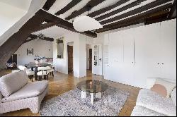 Paris 4th District - A delightful pied a terre in a prime location