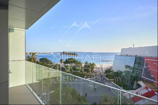 Cannes Croisette - 3 bedrooms apartment