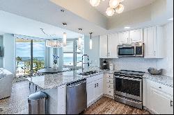 Remodeled Condo With Large Balcony And Stunning Gulf Views