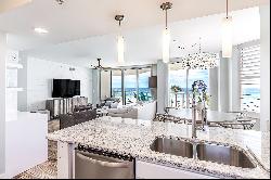 Remodeled Condo With Large Balcony And Stunning Gulf Views