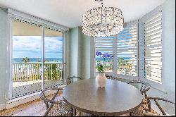 Remodeled Condo With Large Balcony And Stunning Gulf Views