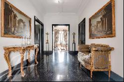 Avenue Montaigne Superb reception apartment