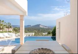 Exclusive Villa with Tourist License in Vista Alegre