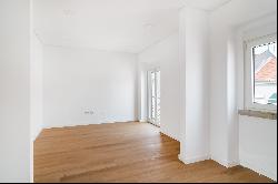 Flat, 3 bedrooms, for Sale