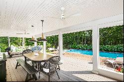 Exquisite, Gated 1.3ac 3+ Bedroom 3 Bath Home, 20'x40' Pool