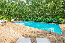 Exquisite, Gated 1.3ac 3+ Bedroom 3 Bath Home, 20'x40' Pool