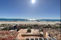 FRONTIGNAN - 210 sqm VILLA WITH SEA VIEW