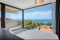 Marseille 8th - Exceptional Sea View Contemporary Villa