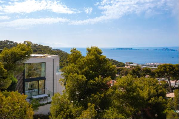 Marseille 8th - Exceptional Sea View Contemporary Villa