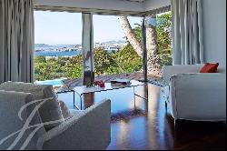 Villa with sea view in Cap Martinet