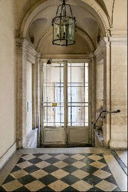 Paris 7th District - An ideal pied a terre