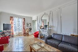 Paris 14th District – A spacious 4-bed apartment