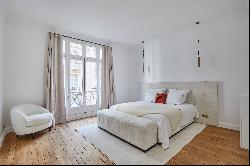 Paris 16th District - A superb 4-bed apartment