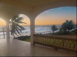 Corn Island Beachfront Oasis