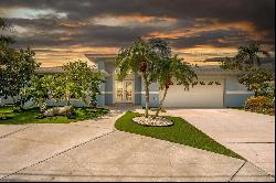 11220 7th Street E, Treasure Island FL 33706