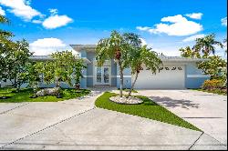 11220 7th Street E, Treasure Island FL 33706