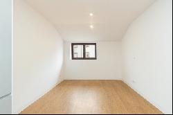 Flat, 1 bedrooms, for Sale