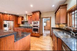 2353 Nicholson Rd, Franklin Park PA 15143