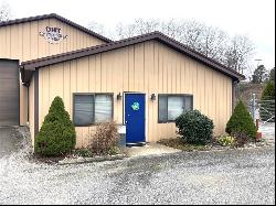 1227 Sunset Dr, Center Twp - BUT PA 16001