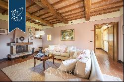 Old and finely-renovated Tuscan farmhouse for sale between Lucca and Florence