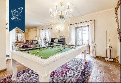 Charming estate with a panoramic pool, a football field and an open air gym